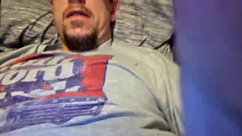 mclovinmackay online show from November 10, 2025, 6:29 pm