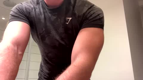 Snapshot of mcr8080 chatting on December 30, 2024, 6:31 am mcr8080 online show from December 30, 2024, 6:31 am