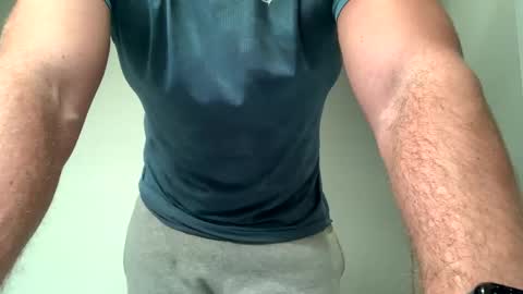 Snapshot of mcr8080 chatting on January 9, 2025, 12:30 pm mcr8080 online show from January 9, 2025, 12:30 pm