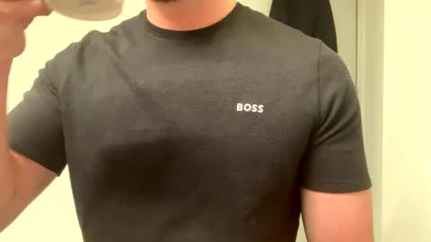 Snapshot of mcr8080 chatting on January 19, 2025, 7:04 am mcr8080 online show from January 19, 2025, 7:04 am