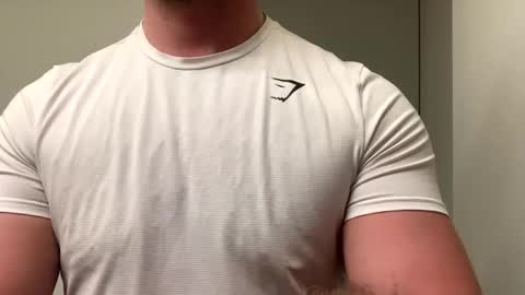 Snapshot of mcr8080 chatting on February 10, 2025, 5:36 am mcr8080 online show from February 10, 2025, 5:36 am