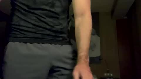 Snapshot of mcr8080 chatting on March 3, 2025, 2:59 pm mcr8080 online show from March 3, 2025, 2:59 pm