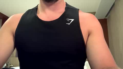 Snapshot of mcr8080 chatting on March 4, 2025, 2:10 pm mcr8080 online show from March 4, 2025, 2:10 pm