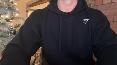 Snapshot of mcr8080 chatting on December 14, 2025, 9:14 am mcr8080 online show from December 14, 2025, 9:14 am