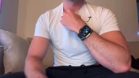 mcr8080 online show from February 8, 2026, 7:39 pm