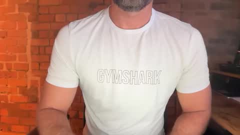 mcr8080 online show from March 19, 2026, 6:17 am