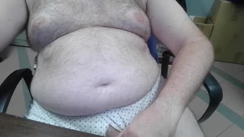 Snapshot of mdm1981 chatting on September 15, 2025, 7:03 pm mdm1981 online show from September 15, 2025, 7:03 pm