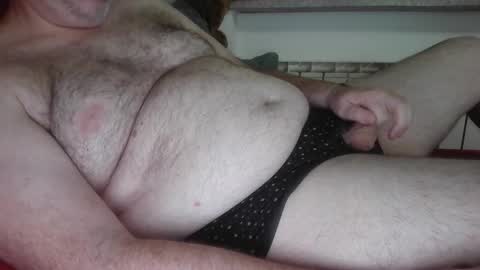 Snapshot of mdm1981 chatting on October 25, 2025, 12:02 pm mdm1981 online show from October 25, 2025, 12:02 pm