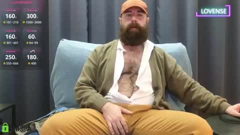 Snapshot of meaty_roll chatting on February 11, 2026, 2:49 am Meaty Roll online show from February 11, 2026, 2:49 am