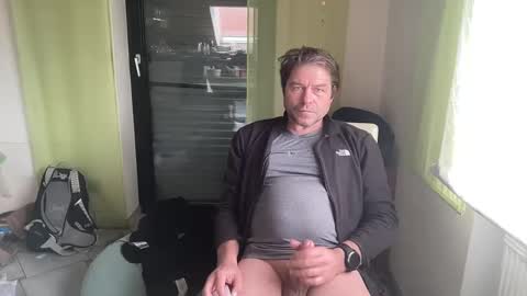 medeinoe online show from January 29, 2025, 2:10 pm