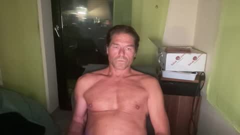 medeinoe online show from September 16, 2025, 7:04 pm