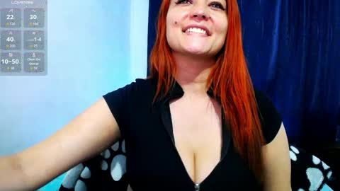 Snapshot of medelheine chatting on May 15, 2026, 2:02 pm Madelheine online show from May 15, 2026, 2:02 pm