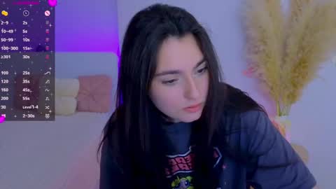 Dina online show from April 8, 2026, 9:15 pm