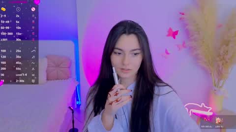 Dina online show from April 13, 2026, 9:09 pm