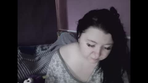 Oltereodora-lima online show from September 10, 2025, 5:51 am