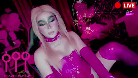 THE QUEEN ALPHA   Queen Medusa Prey online show from March 21, 2026, 11:19 pm