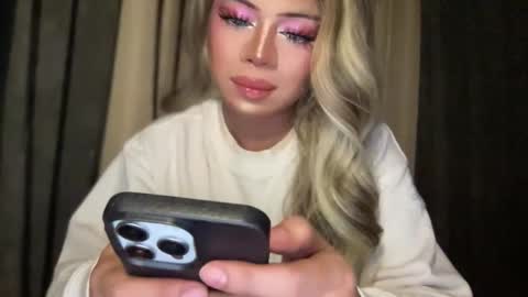 GODDESS OF ALL GODDESSES online show from October 16, 2025, 1:56 pm