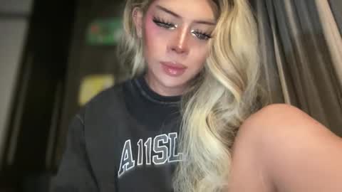 GODDESS OF ALL GODDESSES online show from February 12, 2026, 5:52 pm