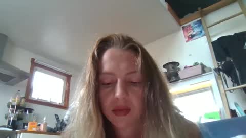 Snapshot of meeturmakers chatting on September 29, 2025, 11:31 pm meeturmakers online show from September 29, 2025, 11:31 pm