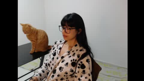 Snapshot of meg4nmiau chatting on April 23, 2026, 12:29 pm Meg4n Miauuuu online show from April 23, 2026, 12:29 pm