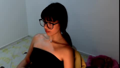 Snapshot of meg4nmiau chatting on May 13, 2026, 10:27 pm Meg4n Miauuuu online show from May 13, 2026, 10:27 pm