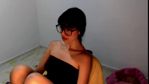 Snapshot of meg4nmiau chatting on May 16, 2026, 8:07 pm Meg4n Miauuuu online show from May 16, 2026, 8:07 pm