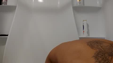 Snapshot of megamanxxx90 chatting on October 17, 2025, 1:20 am MegamanXXX online show from October 17, 2025, 1:20 am