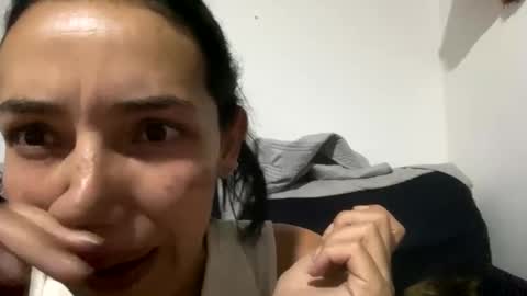 Snapshot of megan_1907 chatting on February 20, 2025, 11:32 pm megan_1907 online show from February 20, 2025, 11:32 pm