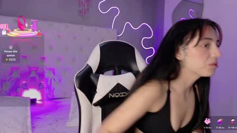 Megan  online show from January 13, 2026, 3:34 am