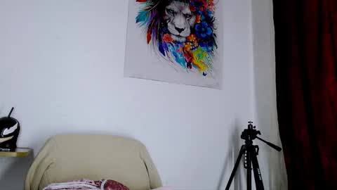 megan_cat online show from November 21, 2025, 12:59 pm