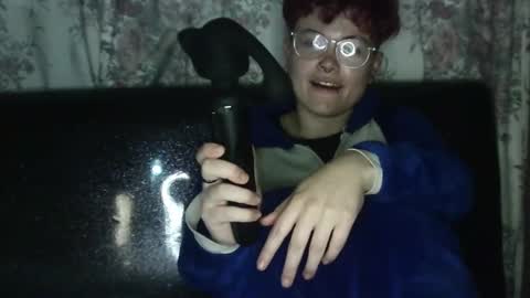 Snapshot of megan_coop3r_ chatting on December 7, 2024, 9:28 am Megan and sophi online show from December 7, 2024, 9:28 am