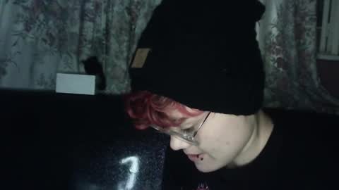 Snapshot of megan_coop3r_ chatting on December 29, 2024, 9:17 am Megan and sophi online show from December 29, 2024, 9:17 am