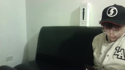 Snapshot of megan_coop3r_ chatting on February 8, 2025, 7:59 am Megan and sophi online show from February 8, 2025, 7:59 am