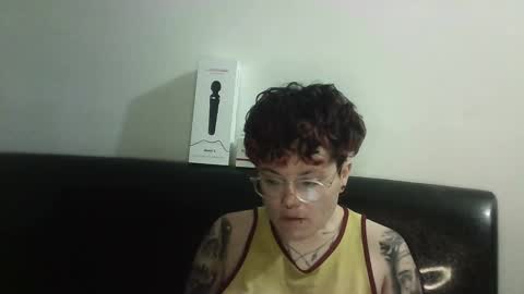 Snapshot of megan_coop3r_ chatting on February 25, 2025, 10:47 am Megan and sophi online show from February 25, 2025, 10:47 am