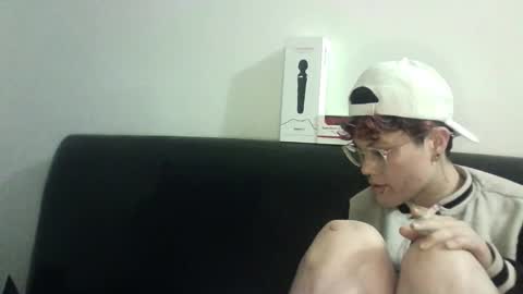 Snapshot of megan_coop3r_ chatting on February 27, 2025, 9:00 am Megan and sophi online show from February 27, 2025, 9:00 am