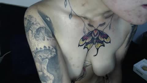 Snapshot of megan_coop3r_ chatting on September 13, 2025, 5:40 am Megan and sophi online show from September 13, 2025, 5:40 am