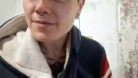 Snapshot of megan_coop3r_ chatting on October 4, 2025, 6:55 am Megan and sophi online show from October 4, 2025, 6:55 am