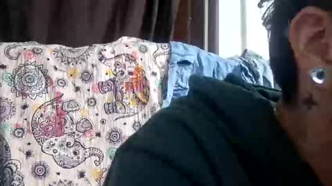 Snapshot of megan_coop3r_ chatting on October 19, 2025, 5:30 am Megan and sophi online show from October 19, 2025, 5:30 am