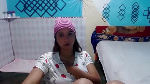 Snapshot of megan_little_ chatting on January 30, 2025, 1:55 am amanda online show from January 30, 2025, 1:55 am