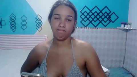 Snapshot of megan_little_ chatting on February 28, 2025, 6:41 pm amanda online show from February 28, 2025, 6:41 pm