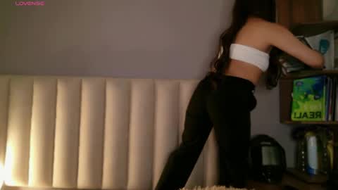     online show from May 15, 2026, 1:18 pm