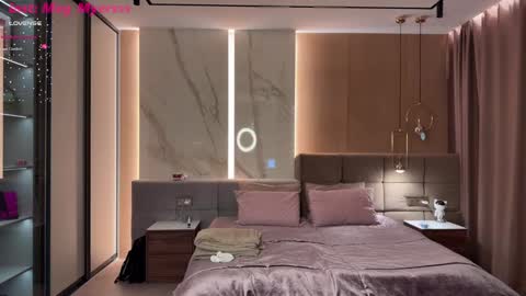 Megan   inst meg myersss online show from February 20, 2025, 7:30 pm