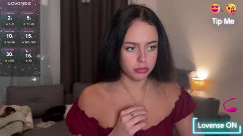 Snapshot of megan_nilson chatting on November 5, 2025, 8:20 pm Megan online show from November 5, 2025, 8:20 pm