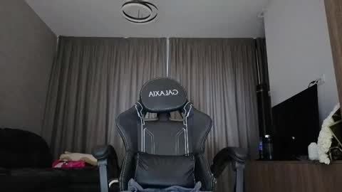 Megan online show from March 14, 2026, 5:02 am