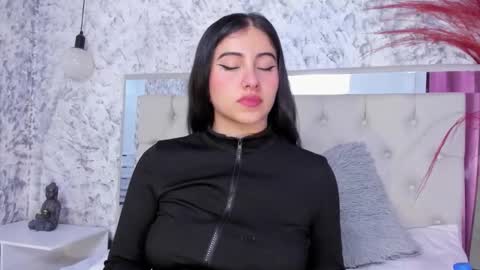 MEGAN  online show from October 22, 2025, 11:21 am