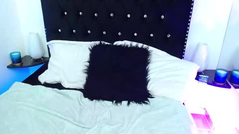 Snapshot of megan_saint chatting on September 11, 2025, 4:12 am megan_saint online show from September 11, 2025, 4:12 am