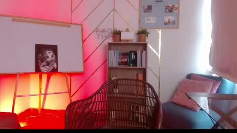 megan_saint online show from March 5, 2026, 1:07 pm