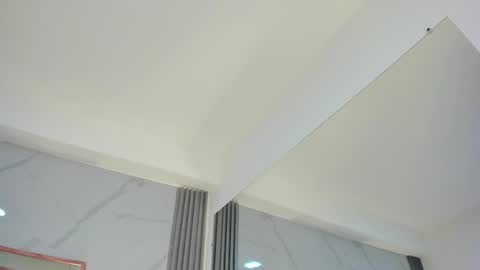 Megan Sweet online show from November 28, 2025, 10:01 pm