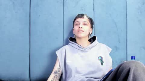 megan_thompsonn_ online show from May 30, 2026, 2:52 am