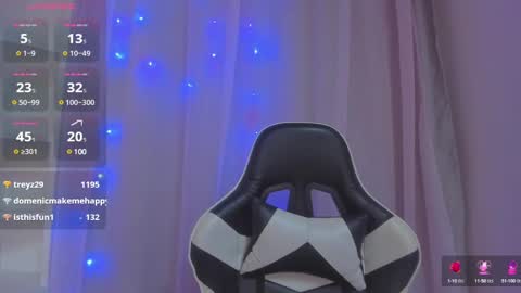 Snapshot of megan_west62 chatting on December 30, 2024, 1:48 am Jazmin online show from December 30, 2024, 1:48 am